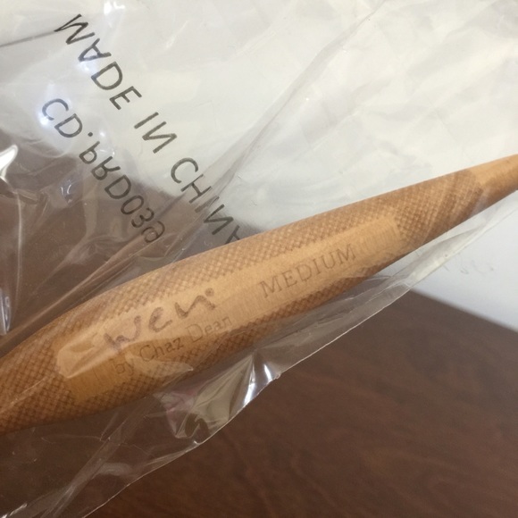 WEN | Boar Hair Medium Round Brush NWT - Picture 3 of 3